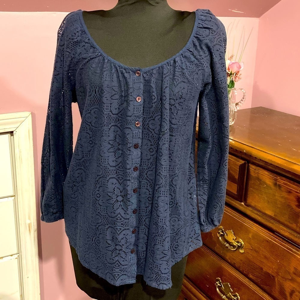Lucky Brand Oversized blouse, button up,‎ scoopneck, sheer lace pattern, Medium